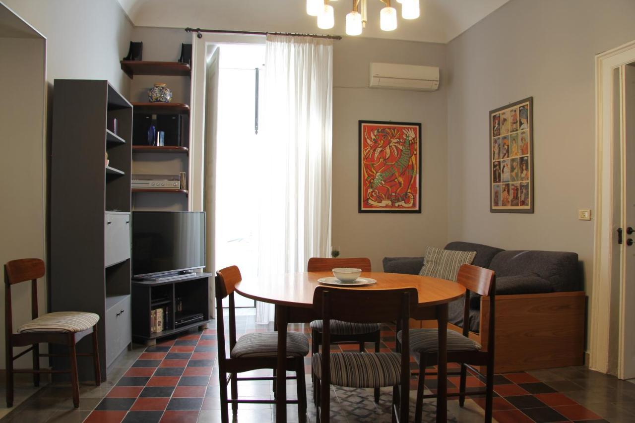 Casa Vacanza Icaros, Ortigia Hictoric Center, 200 Mt From The Beach Syrakusa Exteriör bild